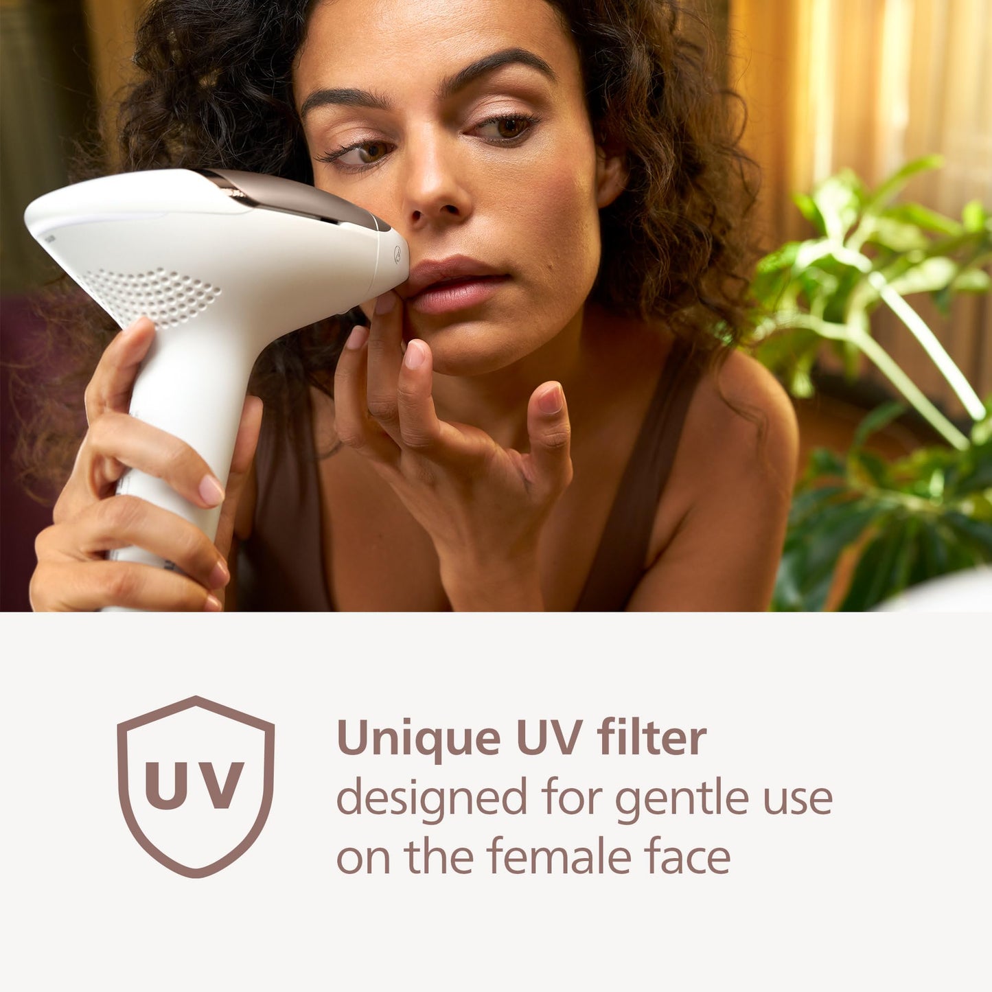 Philips Lumea 8000 IPL Hair Removal Device SenseIQ 3 Attachments BRI937